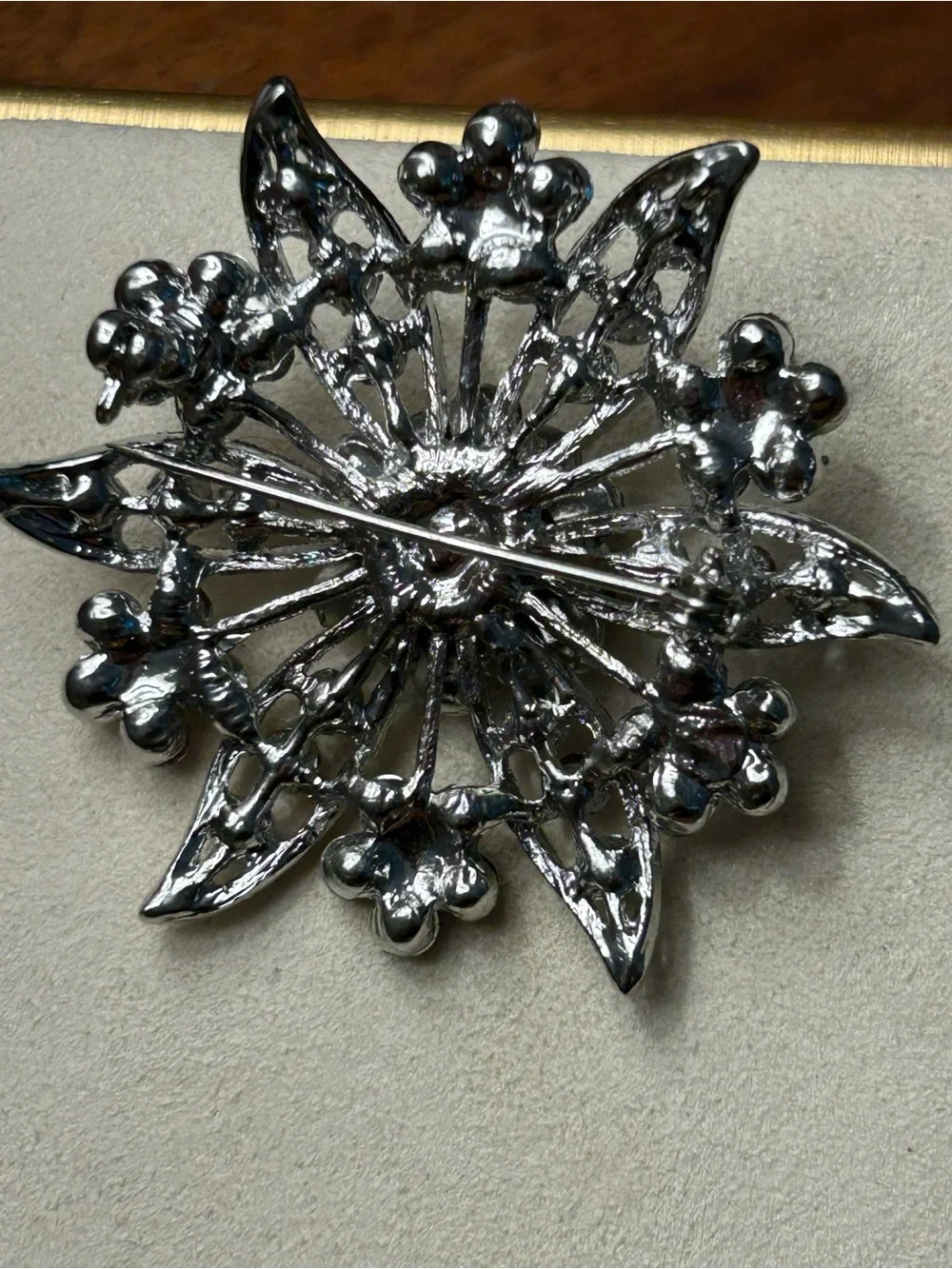 Vintage brooch amber and silver tone